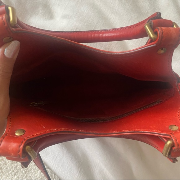 Gucci GG Reins Shoulder Bag - Picture 8 of 13